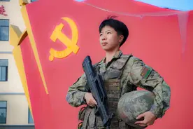 从警校到军营，这个女排长不一般！图片