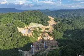 和襄高速天堂寨东互通枢纽预计2027年底建成通车图片