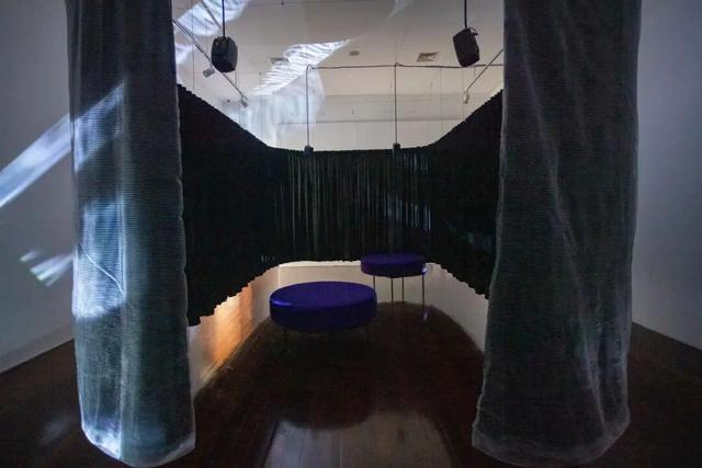 去大西洋，一直游到艺术的丰饶之海