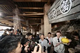 埃文·凯尔溯源德化行 开启和平与友谊的文化之旅图片