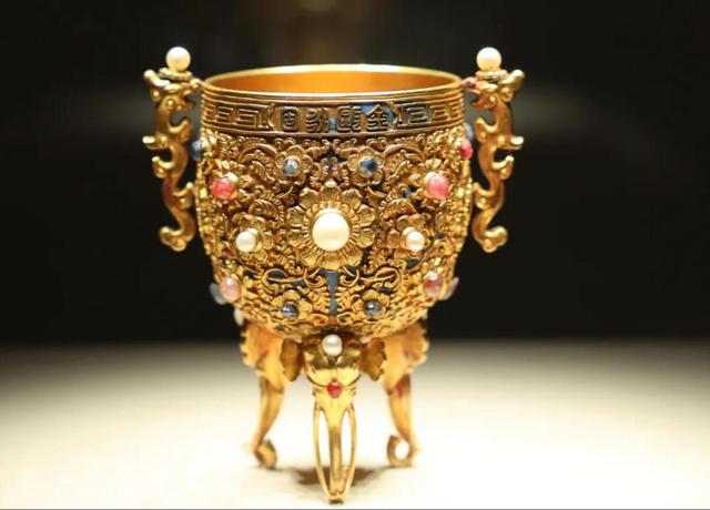 探展记｜百年故宫行旅，一场文化长征