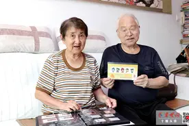十堰一对夫妻痴迷收藏邮票40多年，奥运藏品见证中国荣耀图片