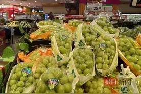 一斤不到7元！从“葡萄中的爱马仕”变成“夜市款”，身价跌近百倍的阳光玫瑰到底经历了什么？图片