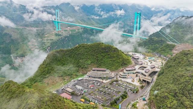 去贵州，瞧桥