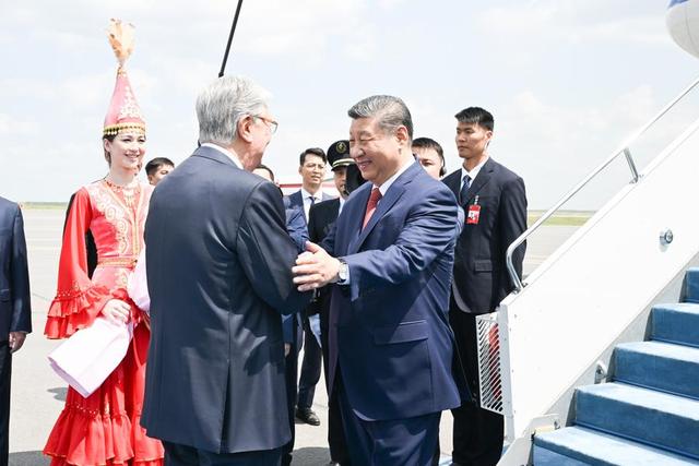 特稿丨以邻为伴，以“合”同行——习近平推动上合睦邻友好的故事