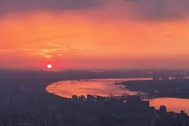 今年出梅早，7月将有持续高温热浪，可能出现42℃极端高温图片