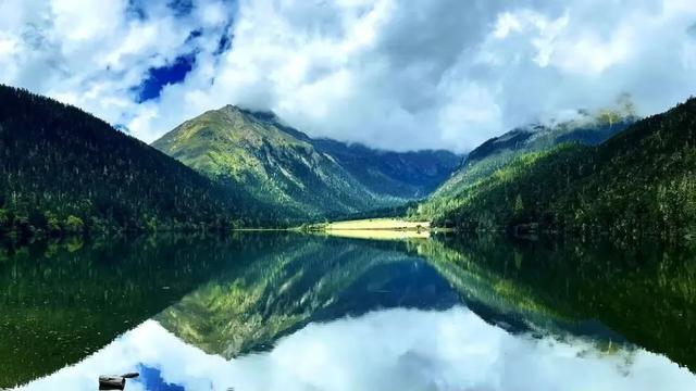 42℃的天往哪儿逃，自然是均温20℃的九龙啦！