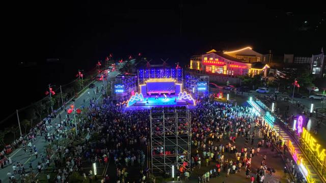 旅游收入超13亿元，接待游客143万人次，“乐游河源”品牌点亮双节夜经济