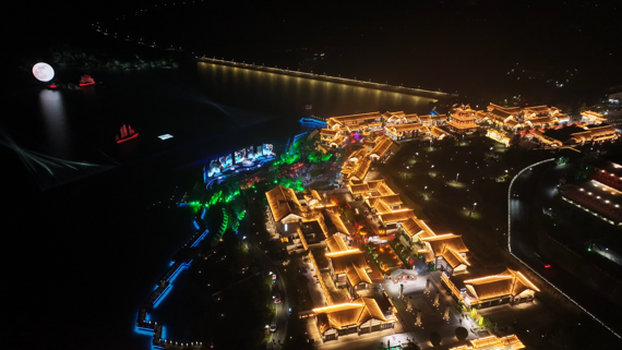 高端专访｜以山水为幕，以光影为笔，用电影叙事绘就巴蜀文旅新画卷    “电影人公益示范行”中国影协文志愿服务走进四川绵阳梓潼！