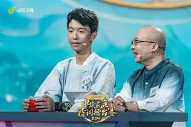 “这是来自千年后的理解和心疼！”南京15岁诗词少年火出圈图片