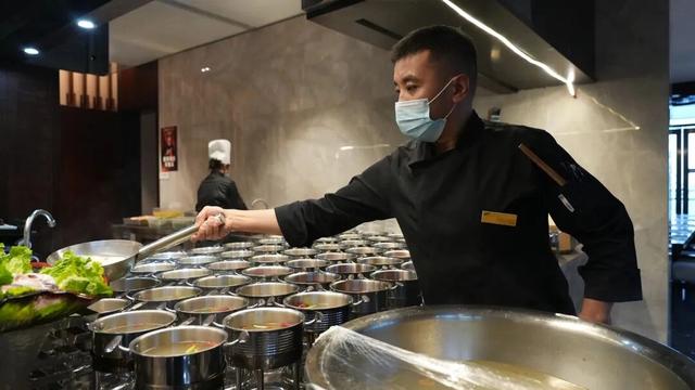 龙里:冬季温泉游逐渐升温