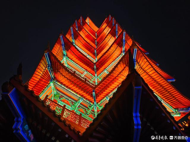 双节拍|国庆夜登皇山阁，观沂河岸边美景