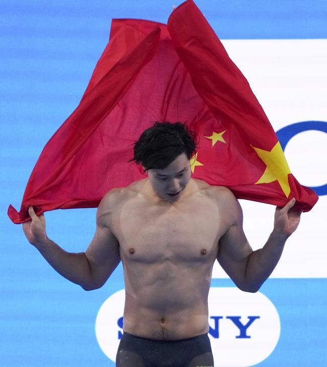 蛙王归来 覃海洋这1年经历了什么
