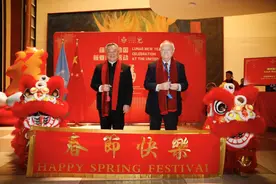 分享“春节快乐” ！全世界共庆中国年图片