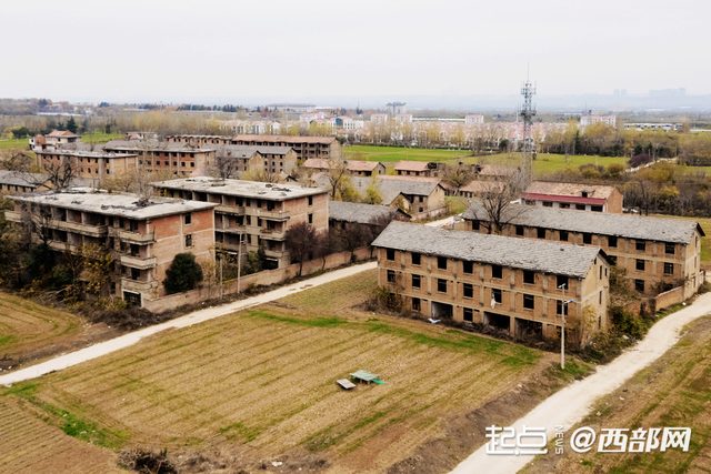 我家门口变了样｜西安风雷年代影视基地：钟楼往南20公里 藏着一座“时光片场”！
