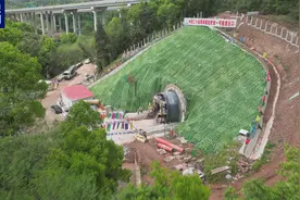 新建西渝高铁引入重庆枢纽首座隧道贯通图片