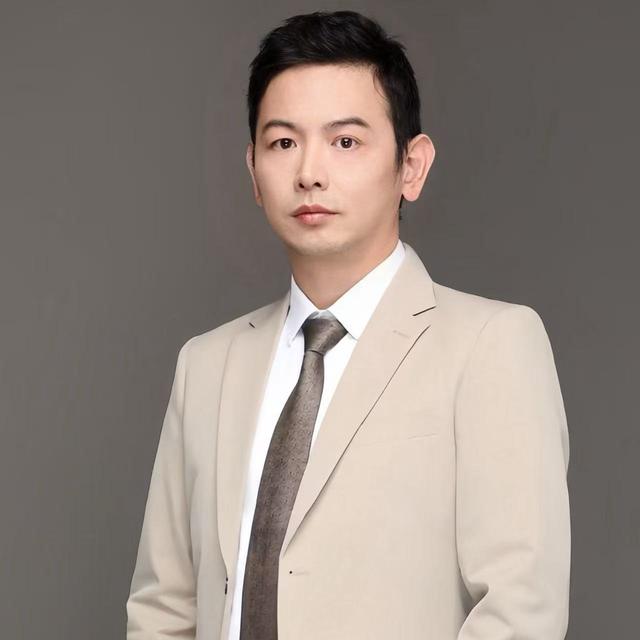 华为专家解读384！超节点与智算集群研讨会议程出炉，还覆盖OCS超节点、AI网络等议题
