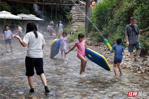 周末出走计划：浏阳深山溯溪营地，承包一整夏的清凉