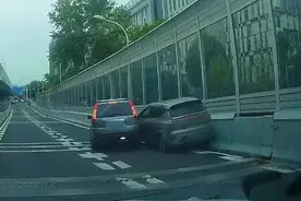 “灰车侠”找到了，是民警！曾四次荣立个人三等功图片