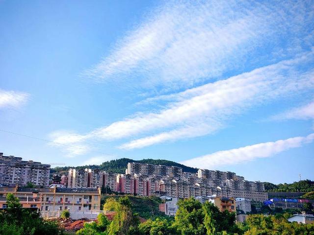 巴东山城 午后风光更旖旎