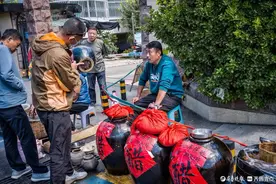 俞见|醋坛子图片