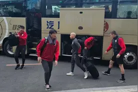 亚泰一线队结束魔鬼时段又迎一周双赛图片