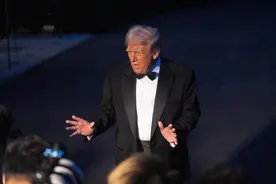 H-1B签证费暴涨引担忧 美科技行业面临“地震”图片