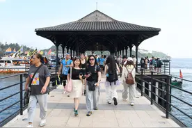 人气旺体验新 释放香港魅力——“五一”假期香港旅游市场观察图片