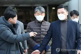 韩国警察厅厅长赵志浩因健康状态恶化送医图片