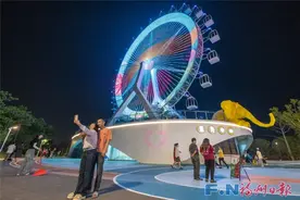 福州又一摩天轮来了！后天开放试运营！图片