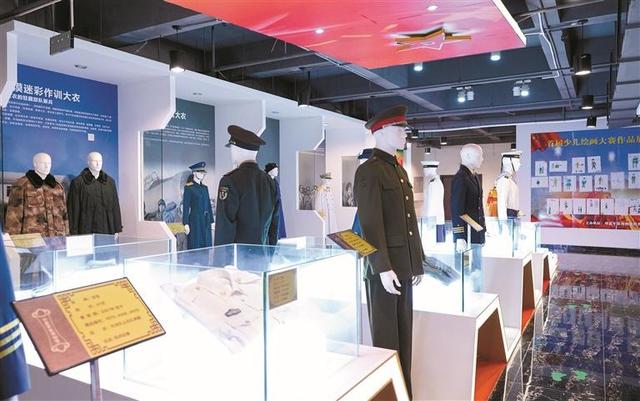 龙华区十大旅游点展“硬核浪漫”