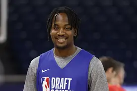 2024年NBA选秀球员之特里斯坦-牛顿图片