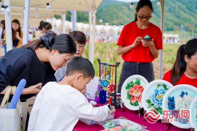 康养明溪主题活动日：秋风菊韵引客来 侨乡康养生活正相宜