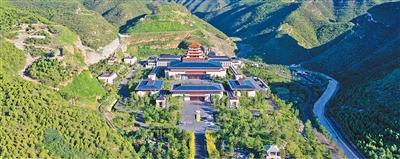 文化强国建设绽放新光彩（新时代画卷·决战决胜“十四五”）