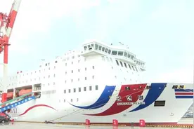 荣成至韩国客货班轮航线正式复航图片
