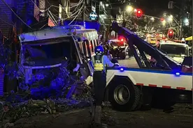 哥伦比亚麦德林市发生多车相撞事故 造成2死16伤图片