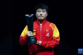 乒乓球——仁川冠军赛：梁靖崑男单夺冠图片