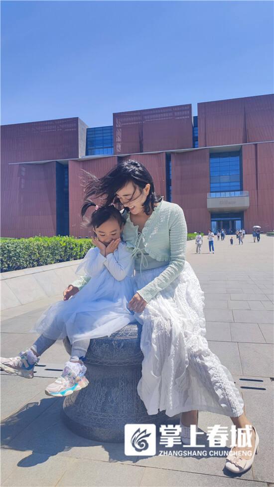 寻找旅居云南的100个人——昆明篇｜山西姑娘于婷与春城的爱情故事