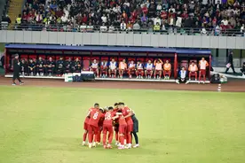 郭全博连续两轮神扑点球，梅州客家斩获赛季首胜图片
