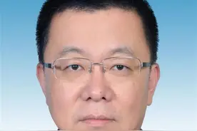 拟进一步使用的青岛市副市长宋明杰，新职明确图片