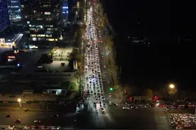 排队长度减少270米！济南经十舜华路口通行方式有新变化图片