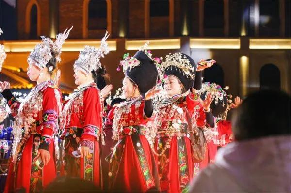 铜仁跨年盛宴来袭！中南门之夜·燃情跨年year！2026元旦系列文化活动即将开启！！！