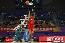 中国之旅国际篮球明星邀请赛在杭举行 前NBA球员亮相图片