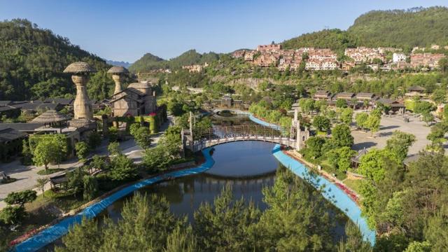 不只是一场演出：在广西深山，我活进了白裤瑶的24小时