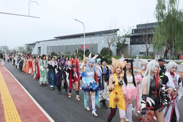 开放第三日，济南鹊山生态文化区一期纳客5万人次