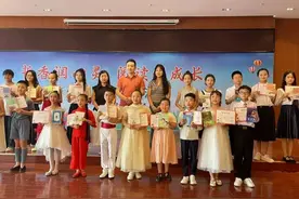 彬州市图书馆举办“书香润心灵 阅读促成长”青少年经典诵读活动图片