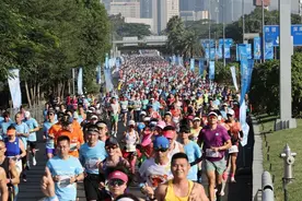 评论丨奔跑的深马，前进的深圳图片