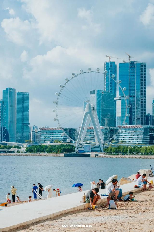 深圳首个都市沙滩开放！