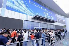 八大车企2025上海车展大排面“秀肌肉”图片