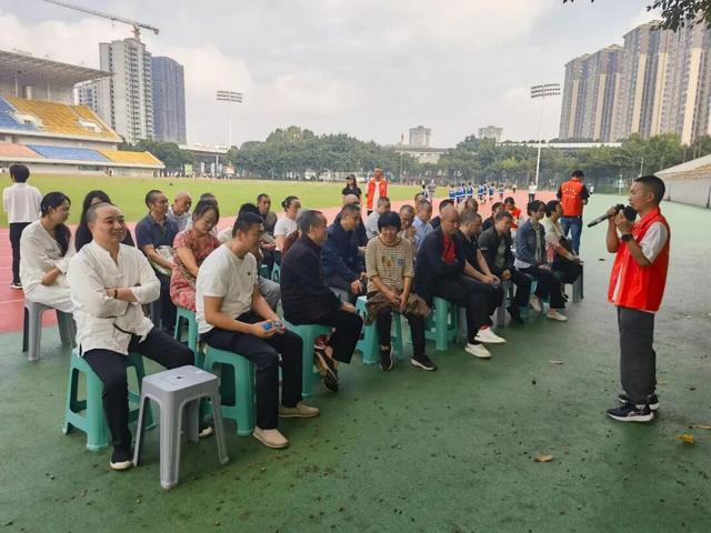 国际盲人节丨无障碍徒步、“科技助盲”教学实践…和盲人朋友体验多彩生活